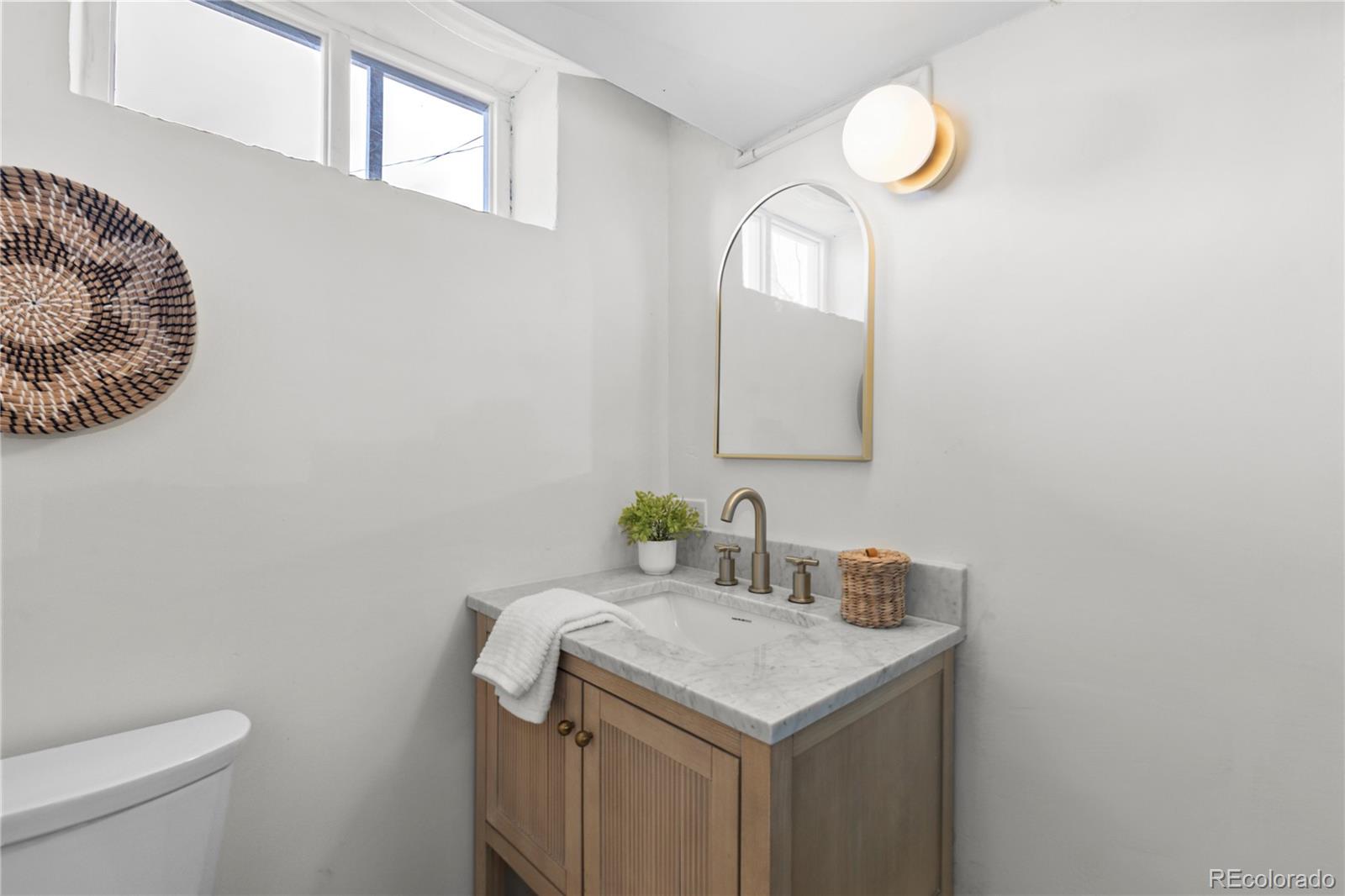 MLS Image #38 for 1261 s jackson street,denver, Colorado