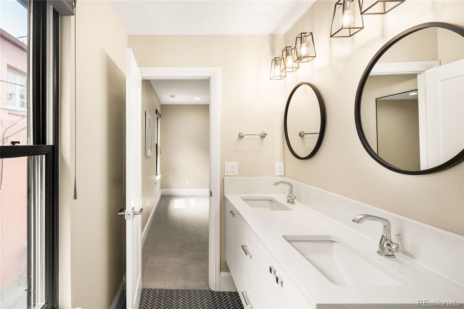 MLS Image #29 for 3221  zuni street,denver, Colorado