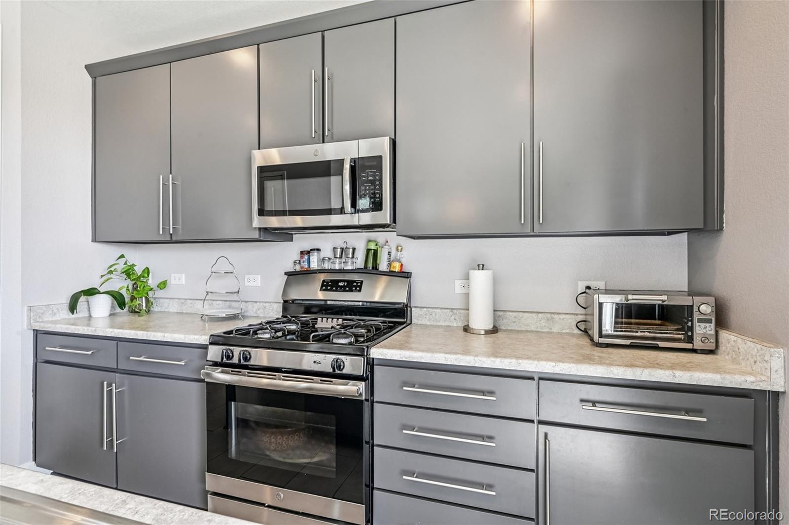 MLS Image #13 for 4490 e 96th place,thornton, Colorado