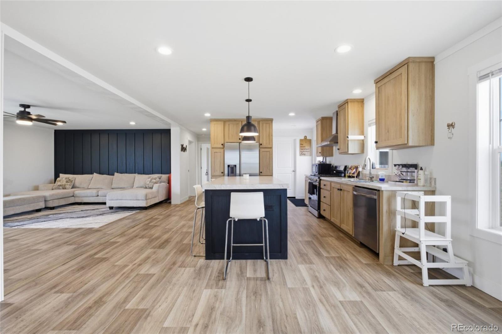 MLS Image #10 for 8  brown drive,wiggins, Colorado