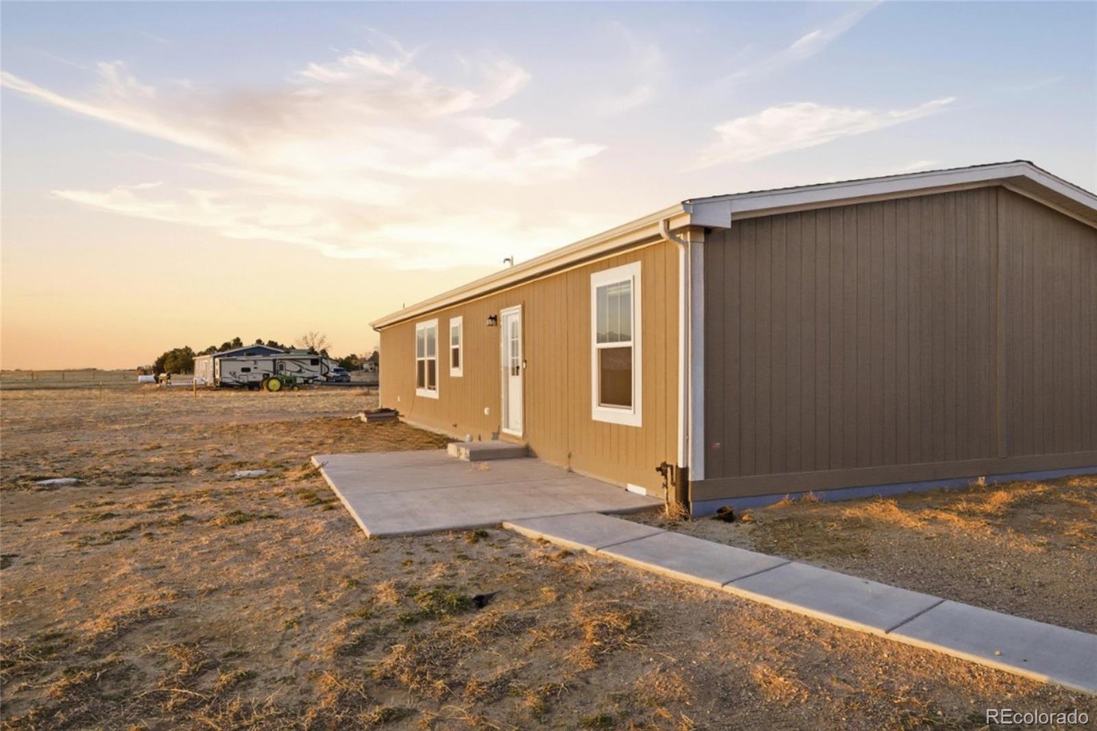 MLS Image #35 for 8  brown drive,wiggins, Colorado