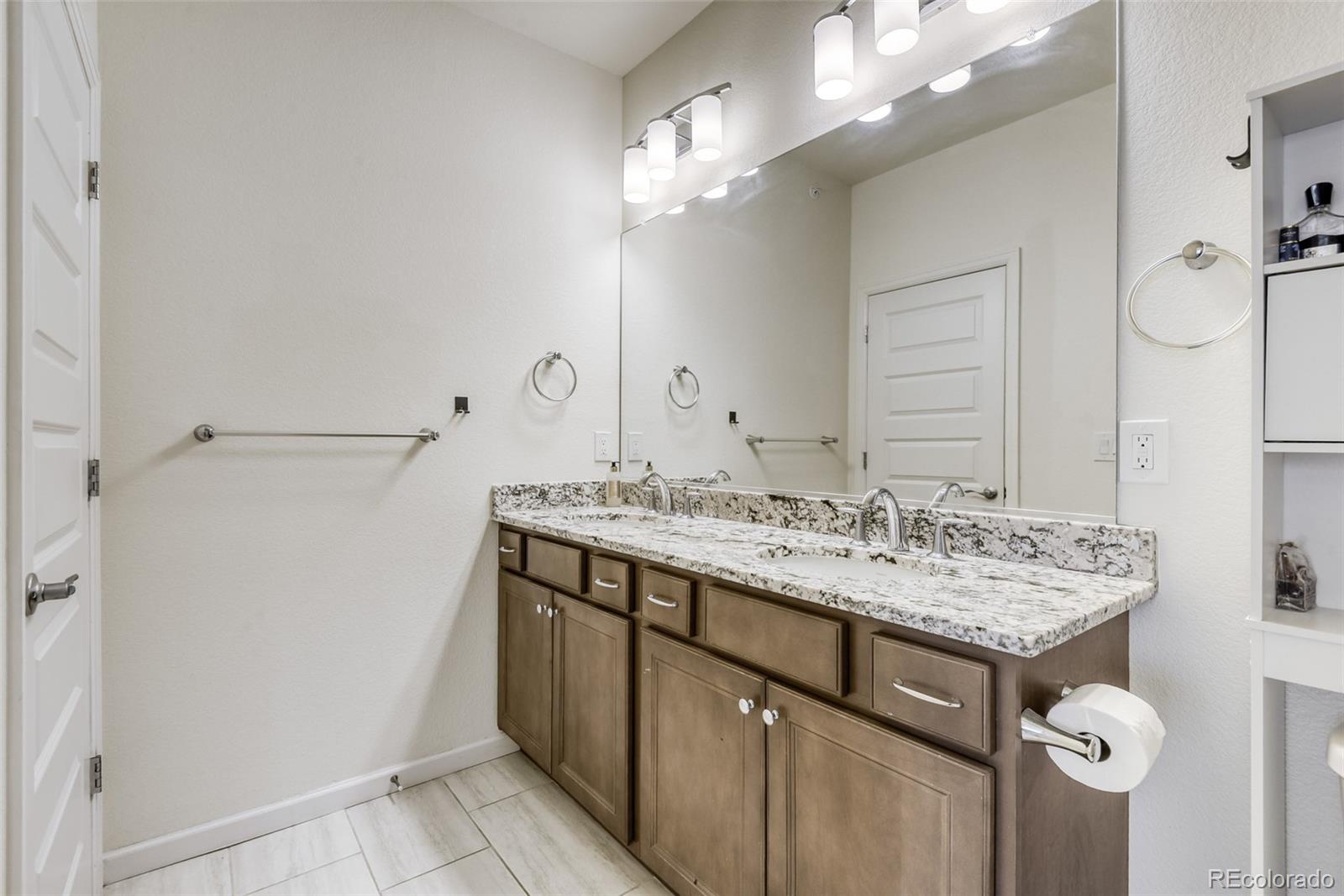 MLS Image #8 for 5745 s buchanan court,aurora, Colorado
