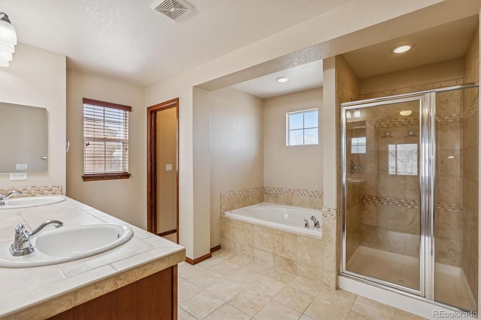 MLS Image #13 for 10296  sedalia street,commerce city, Colorado
