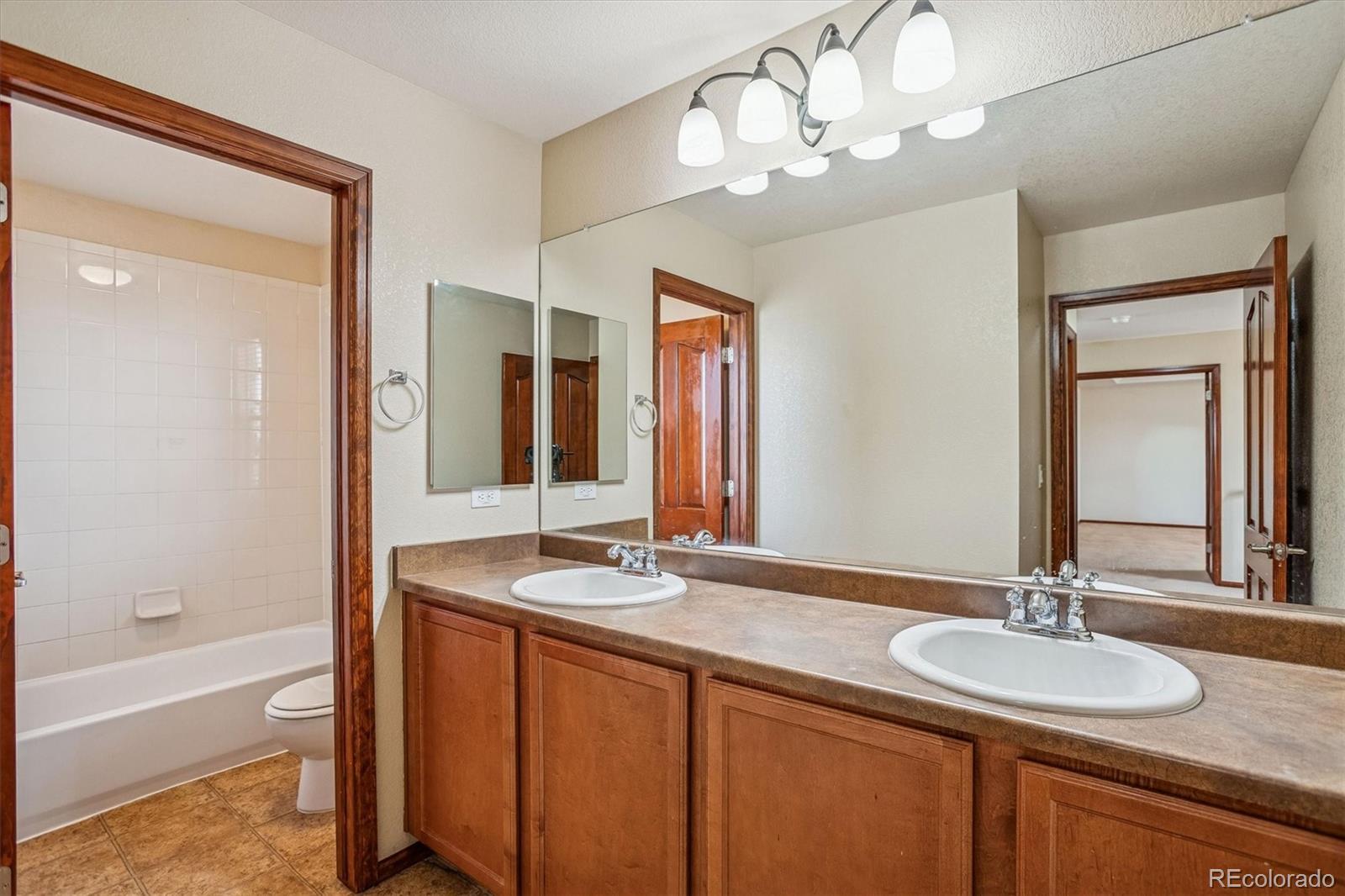 MLS Image #18 for 10296  sedalia street,commerce city, Colorado