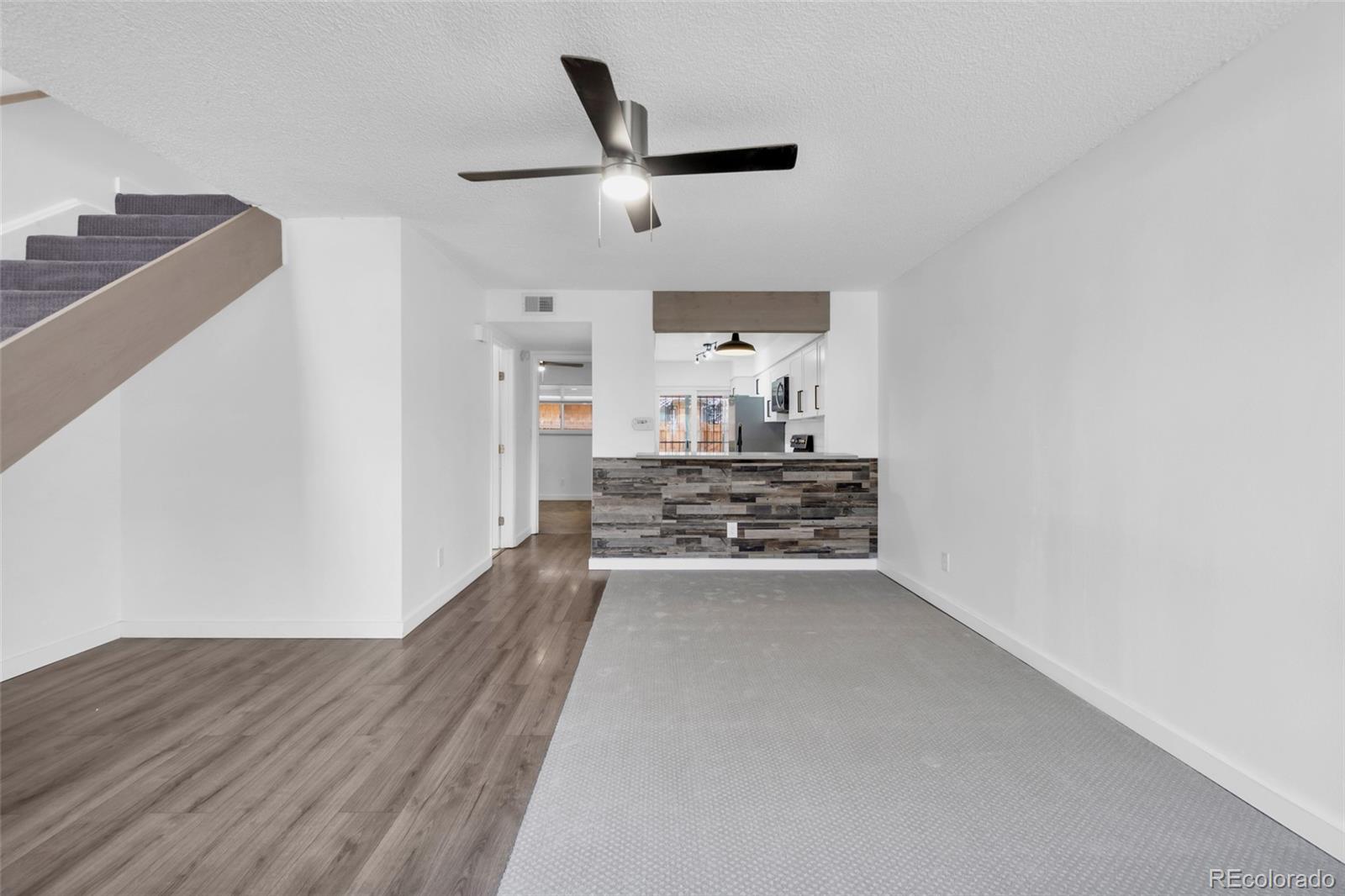 MLS Image #3 for 14352 e arizona avenue,aurora, Colorado