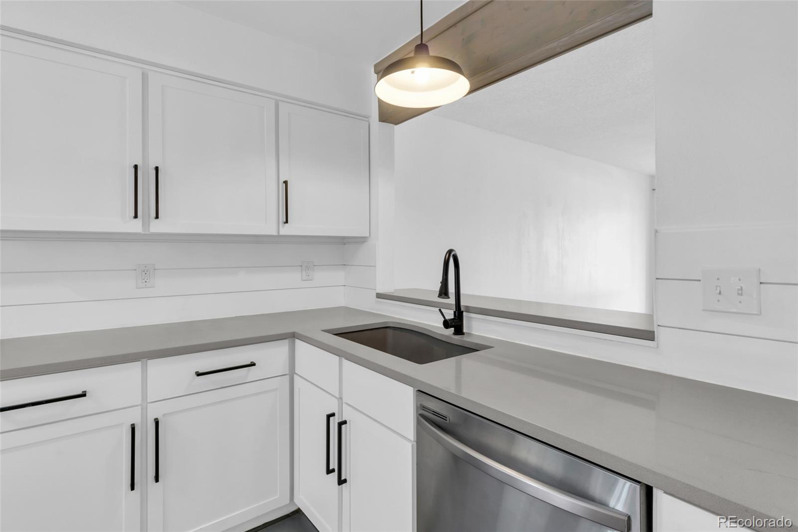 MLS Image #7 for 14352 e arizona avenue,aurora, Colorado