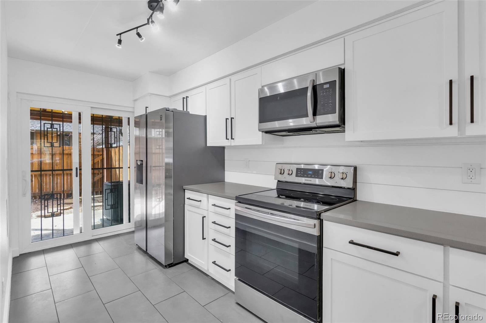 MLS Image #8 for 14352 e arizona avenue,aurora, Colorado
