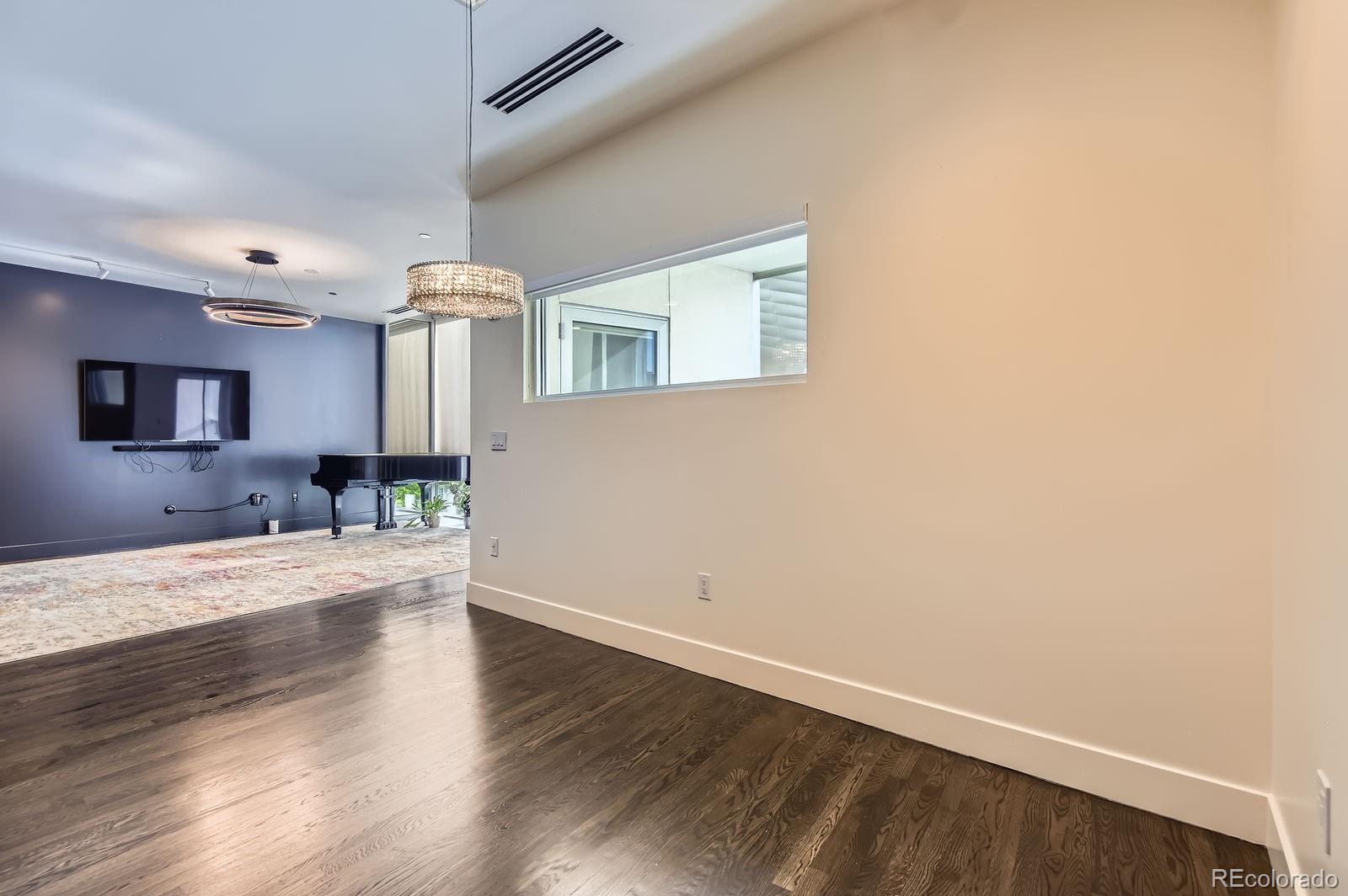 MLS Image #11 for 1200  acoma street 304,denver, Colorado