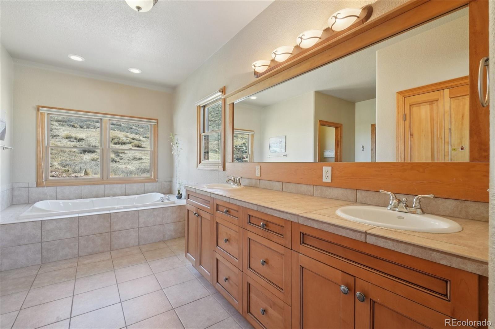 MLS Image #14 for 11234 w yucca ,littleton, Colorado