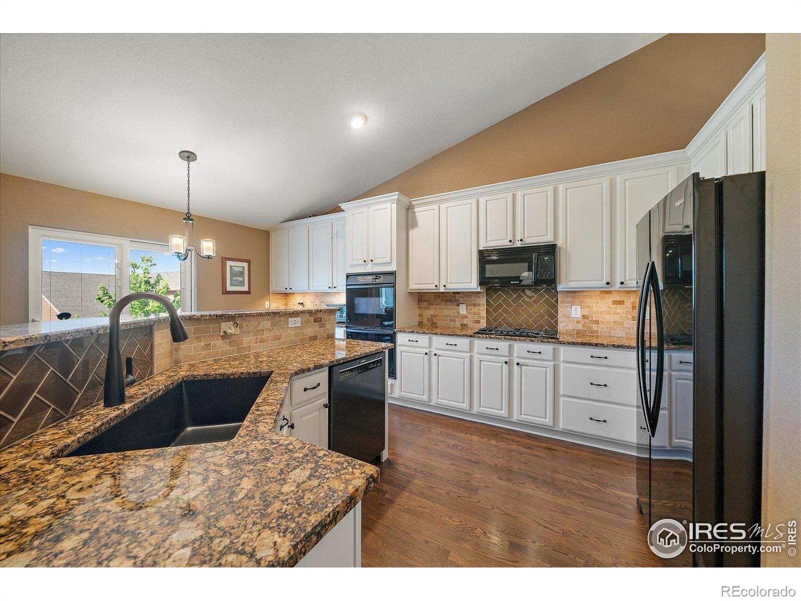 MLS Image #11 for 1758  parkdale circle,erie, Colorado