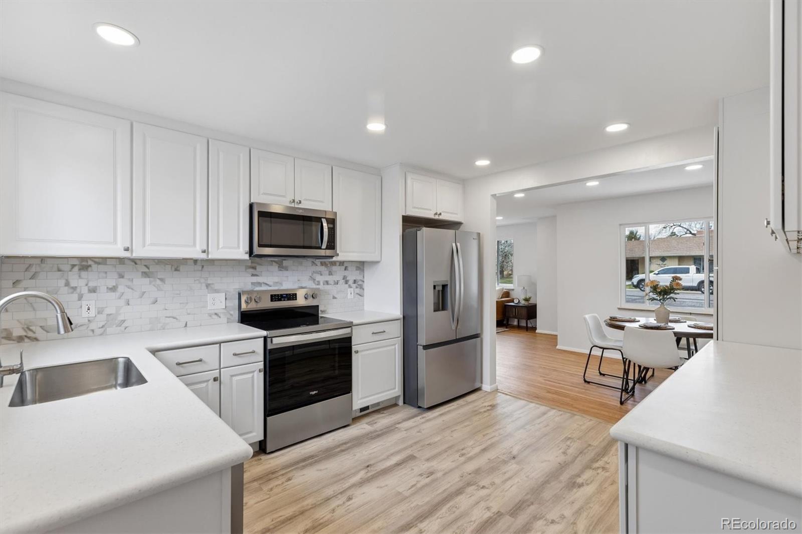 MLS Image #10 for 4880 s cherokee street,englewood, Colorado