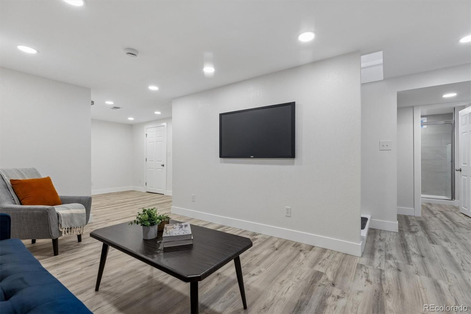 MLS Image #20 for 4880 s cherokee street,englewood, Colorado