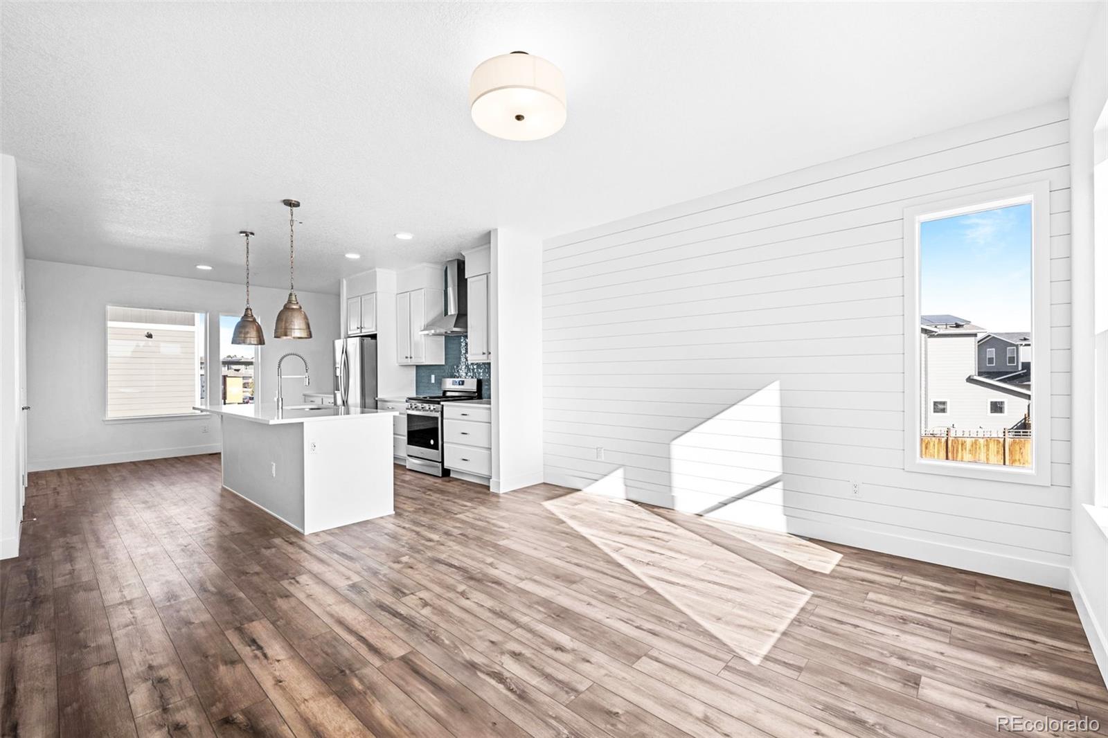 MLS Image #13 for 2676 w 68th avenue,denver, Colorado