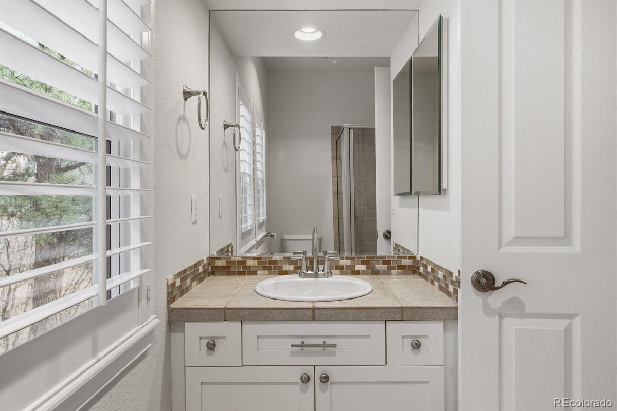 MLS Image #23 for 906  greenridge lane,castle pines, Colorado