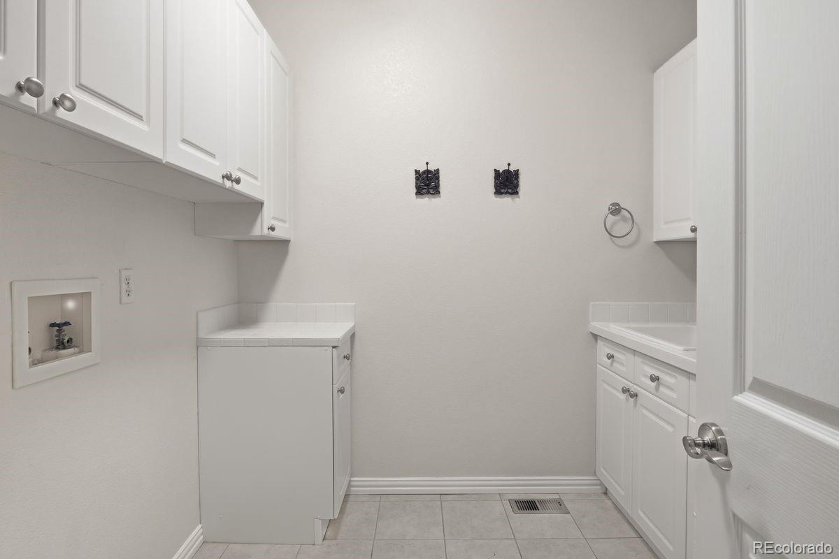 MLS Image #34 for 906  greenridge lane,castle pines, Colorado