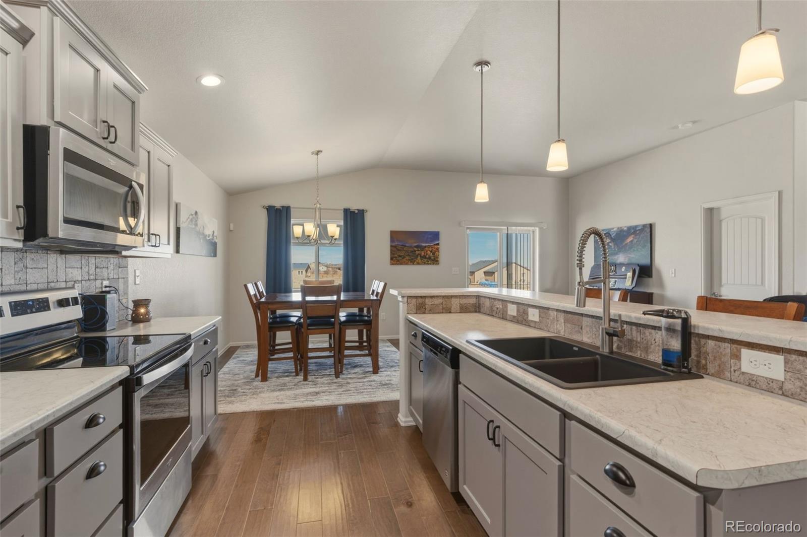 MLS Image #12 for 653 e chaunsey drive,pueblo west, Colorado