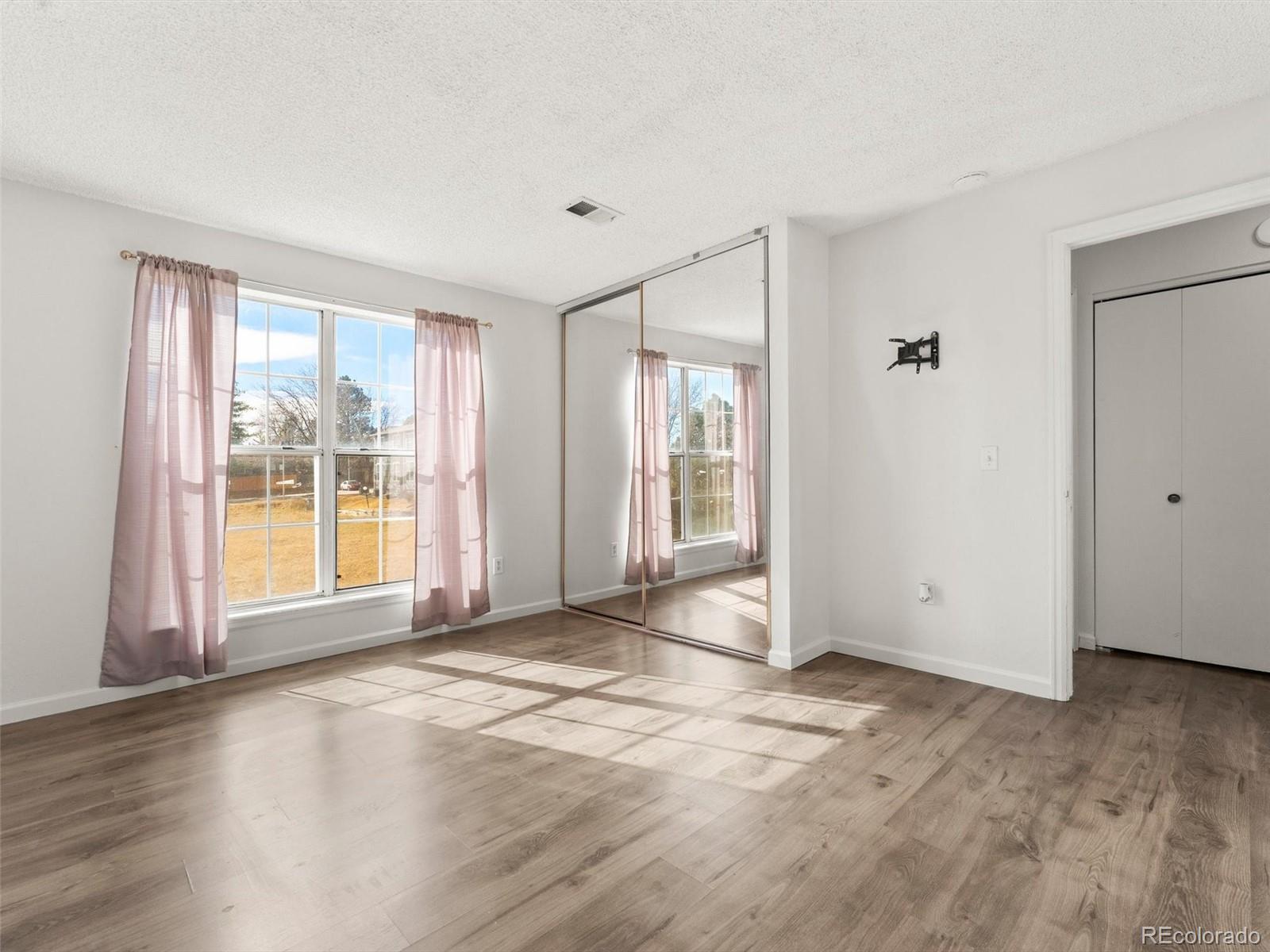 MLS Image #9 for 4460 s pitkin street,aurora, Colorado