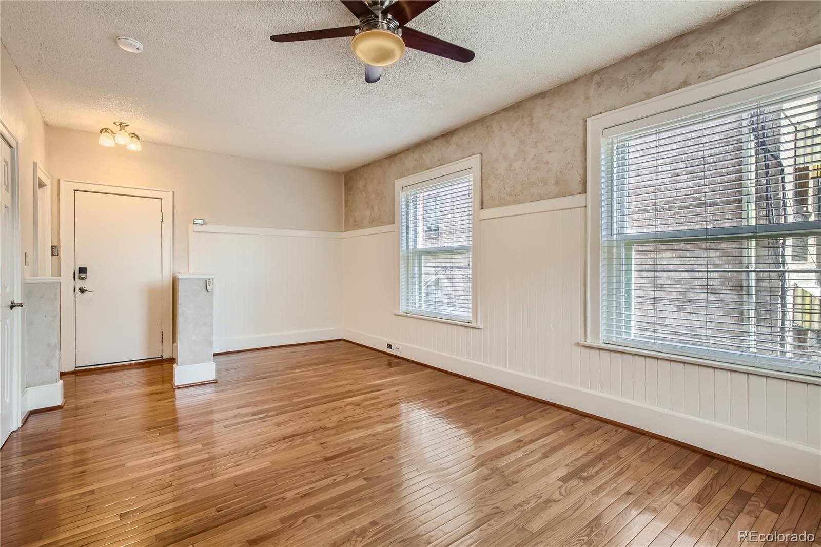 MLS Image #9 for 1376 n pearl street,denver, Colorado