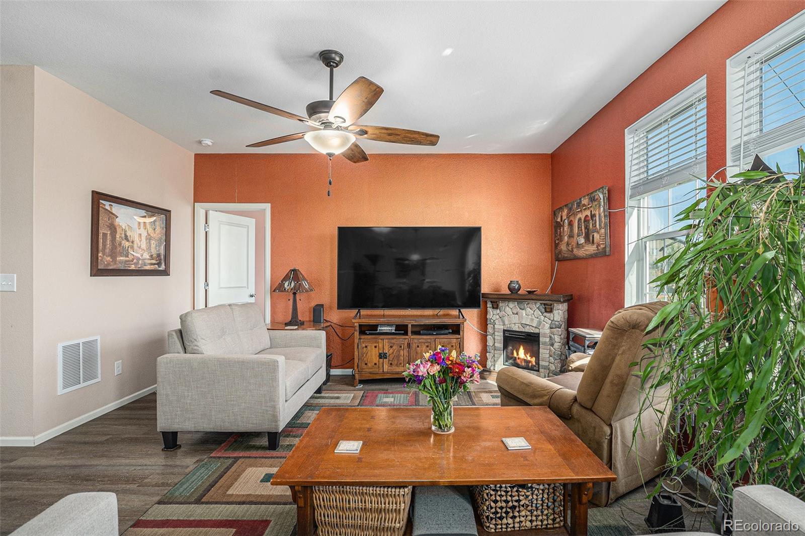 MLS Image #3 for 3146  hawthorne lane,dacono, Colorado