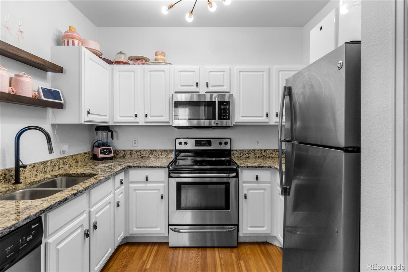 MLS Image #5 for 7463 s quail circle,littleton, Colorado