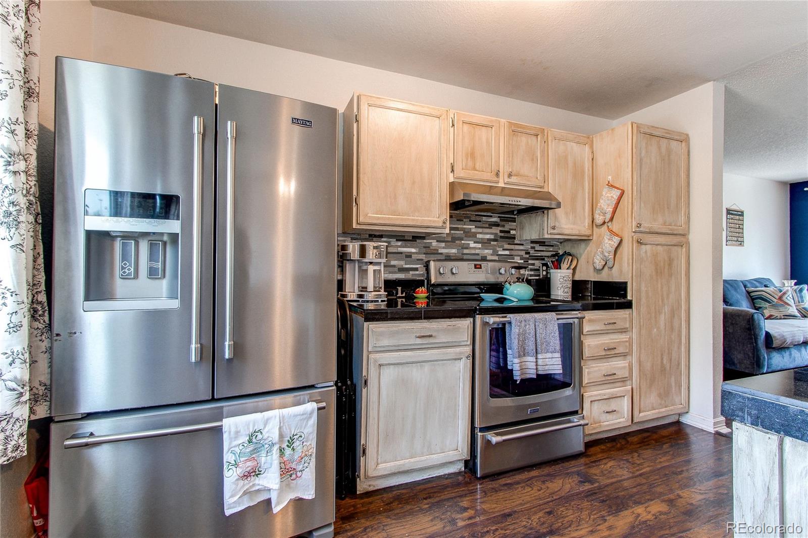 MLS Image #5 for 17753 e colorado drive,aurora, Colorado