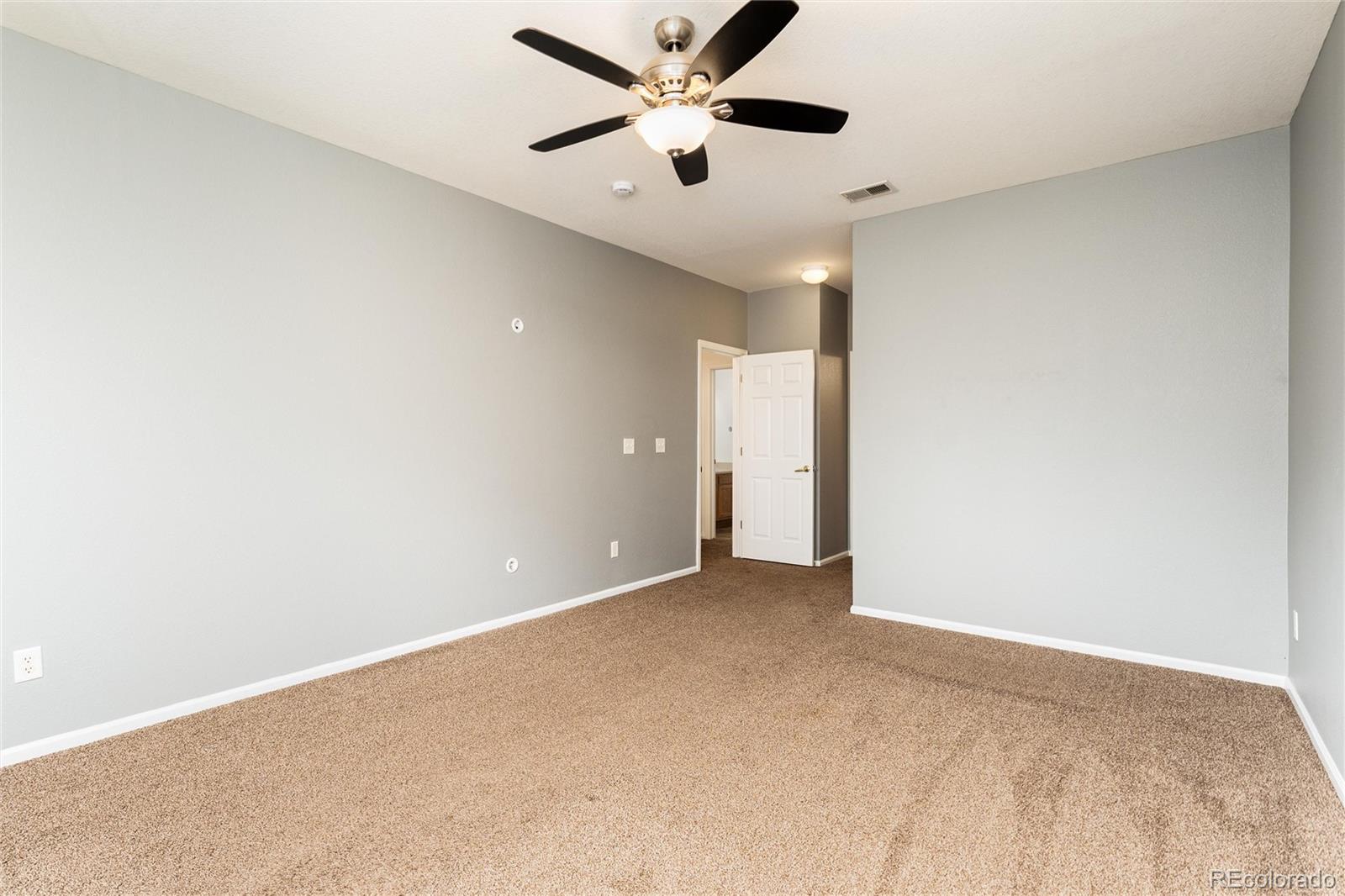 MLS Image #17 for 16808 e gunnison drive,aurora, Colorado