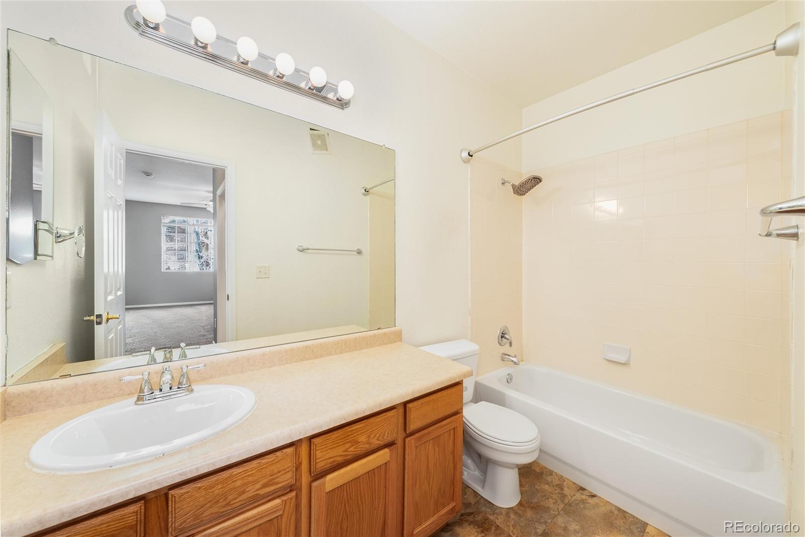 MLS Image #20 for 16808 e gunnison drive,aurora, Colorado