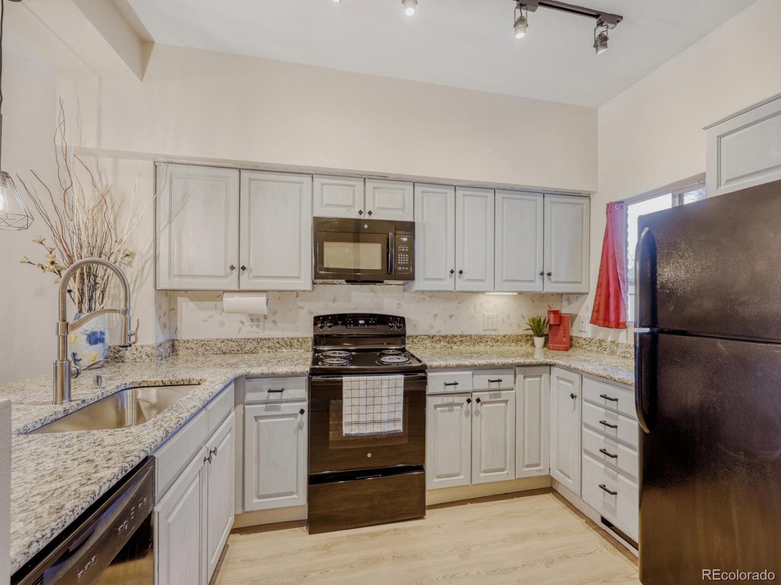 MLS Image #4 for 212 s oman road ,castle rock, Colorado