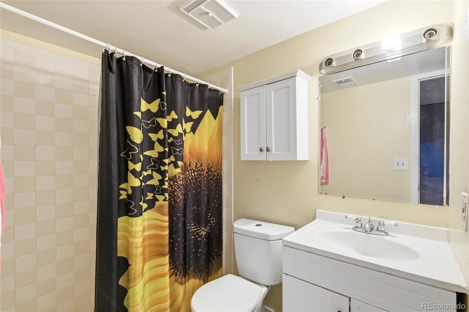 MLS Image #19 for 12234 e berkeley place,denver, Colorado