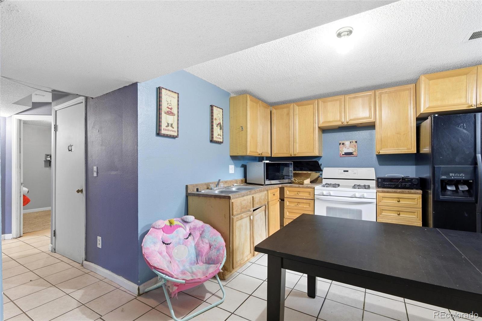 MLS Image #20 for 12234 e berkeley place,denver, Colorado