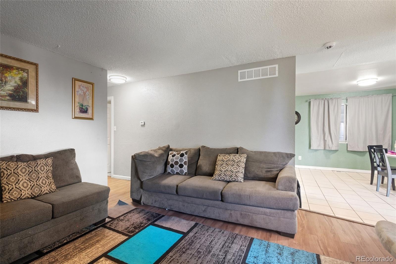 MLS Image #6 for 12234 e berkeley place,denver, Colorado