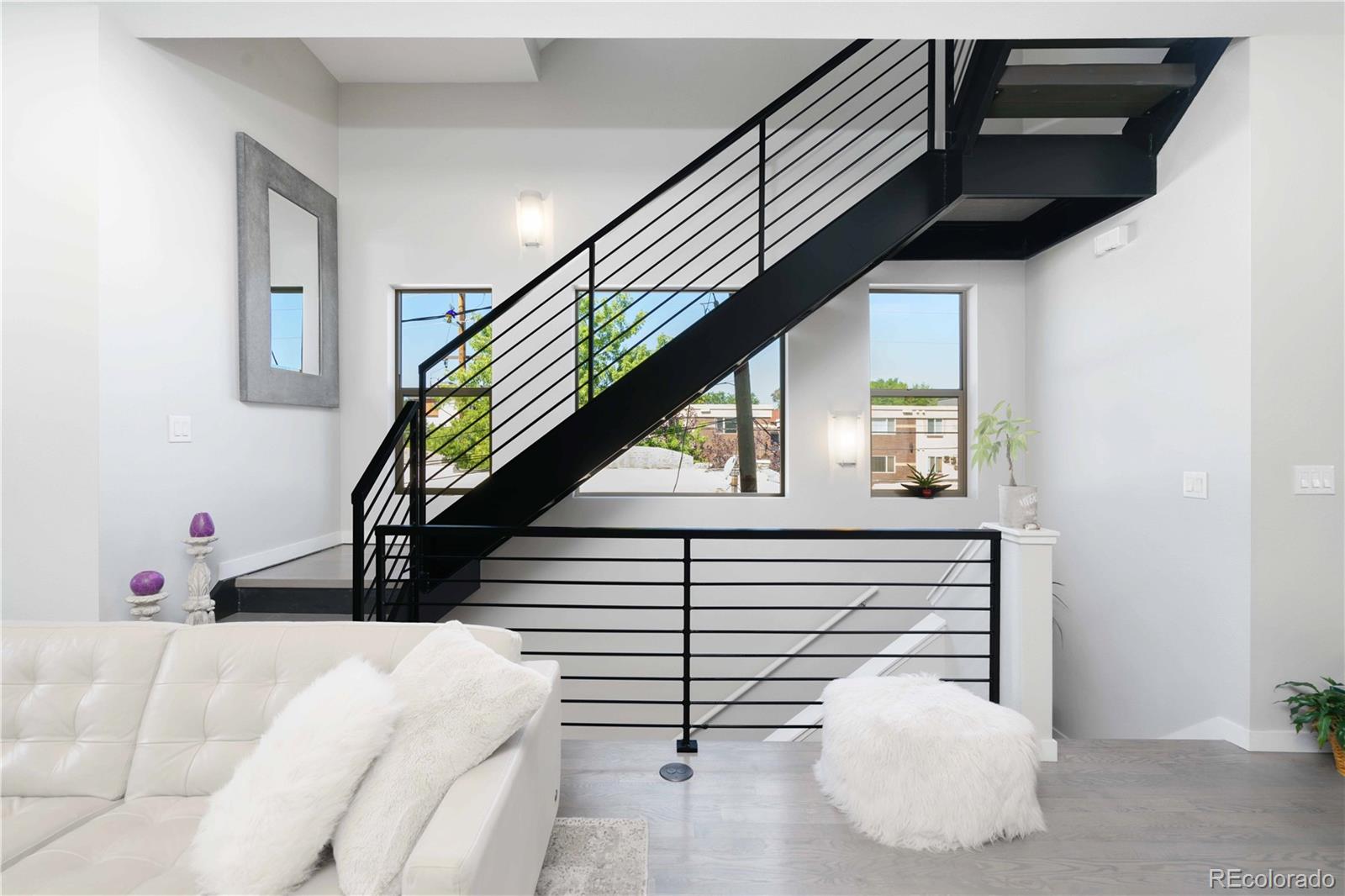 MLS Image #5 for 2622 w 24th avenue 14,denver, Colorado