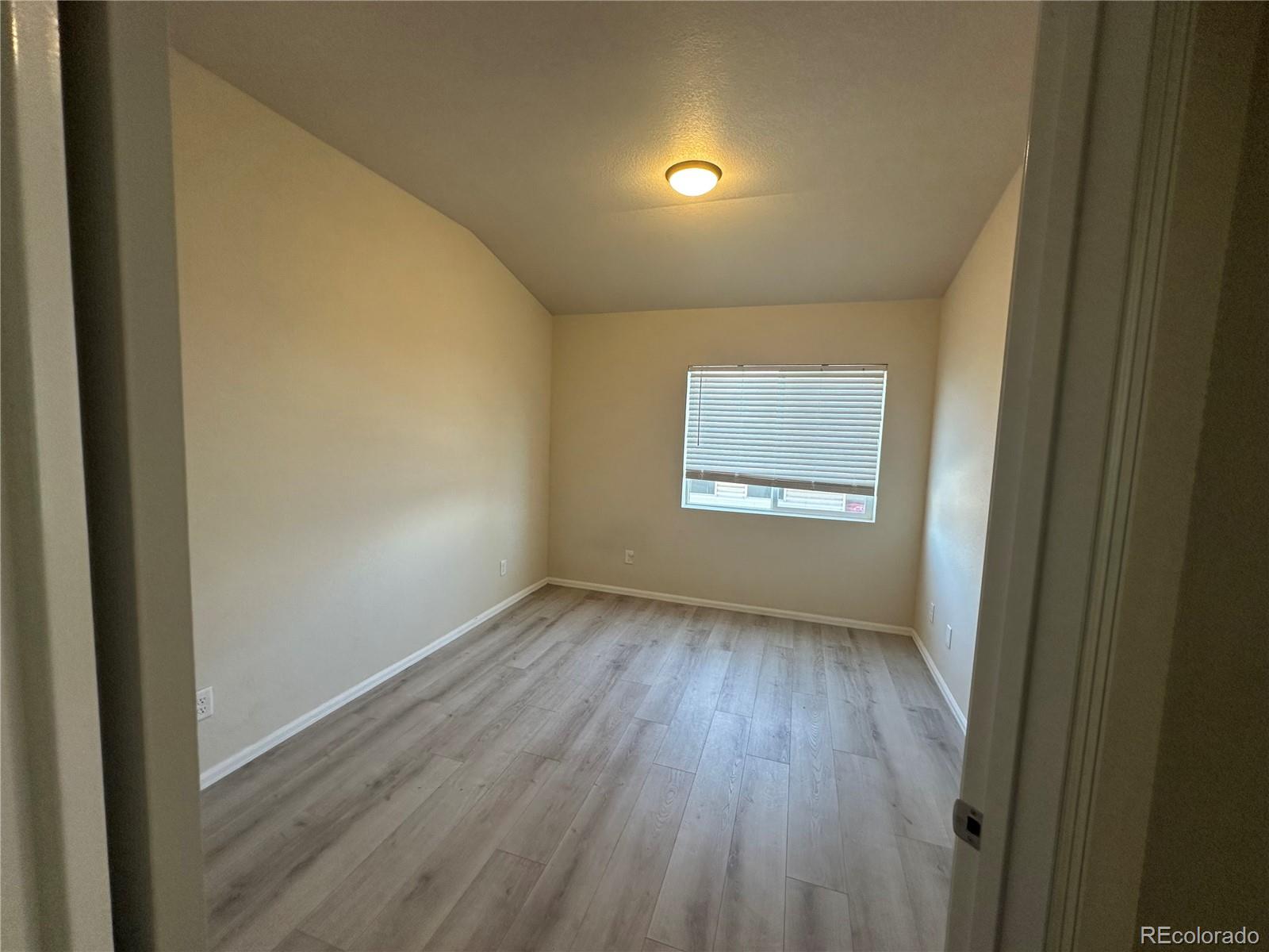 MLS Image #10 for 875 e 78th avenue 21,denver, Colorado