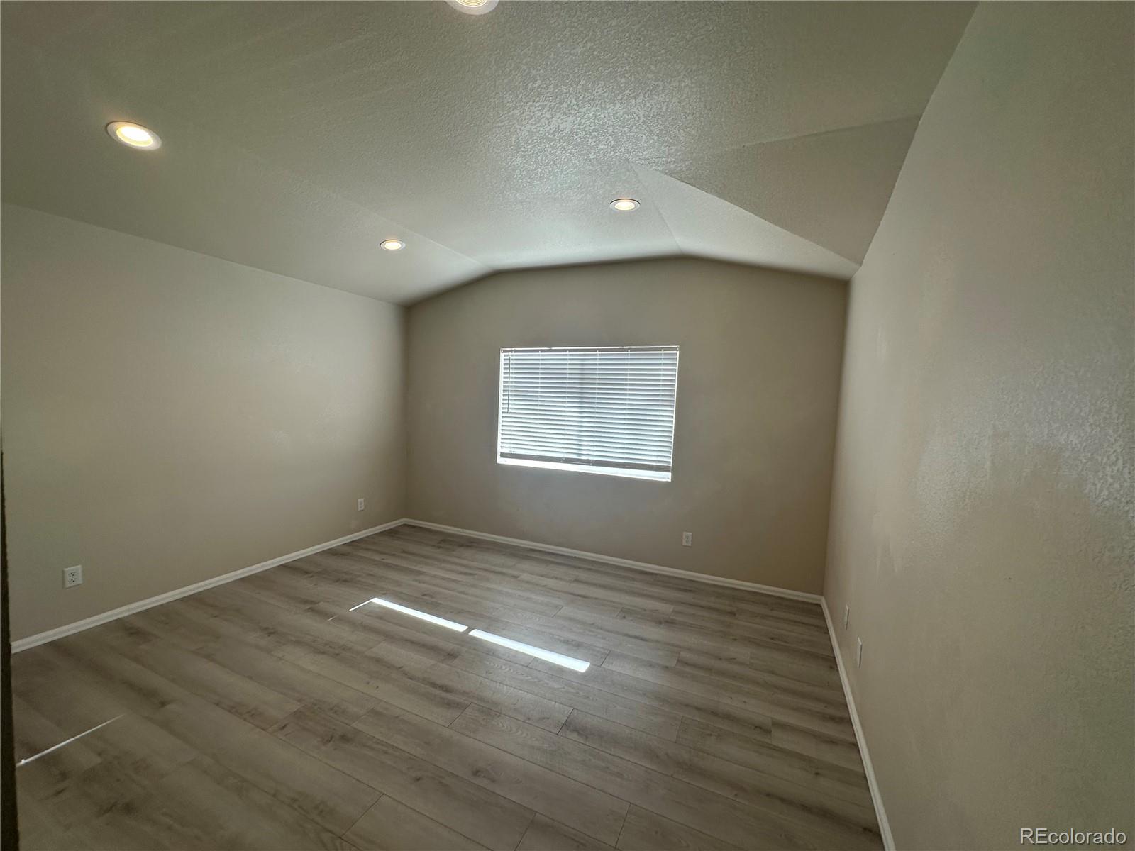 MLS Image #12 for 875 e 78th avenue 21,denver, Colorado