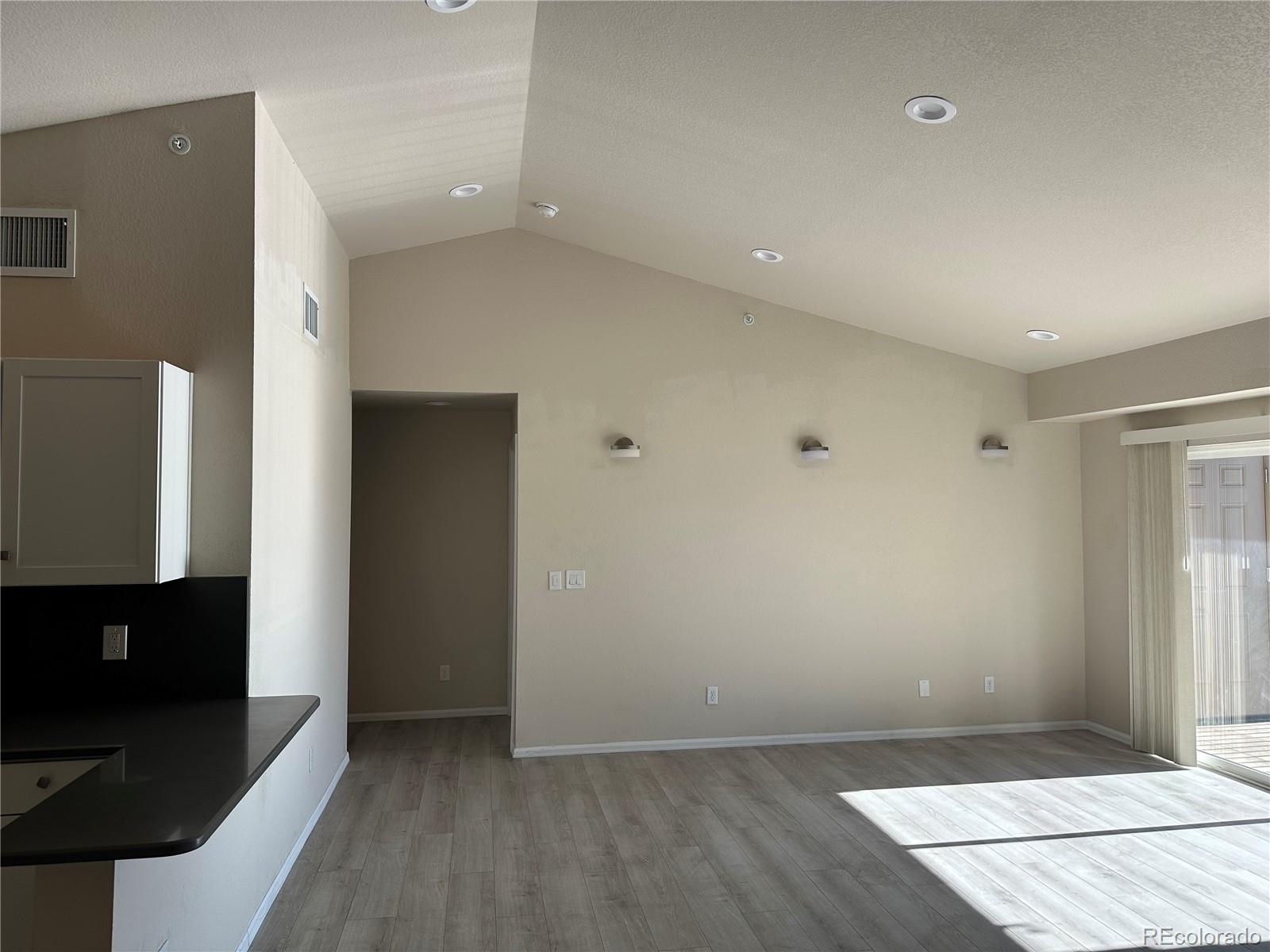 MLS Image #2 for 875 e 78th avenue 21,denver, Colorado