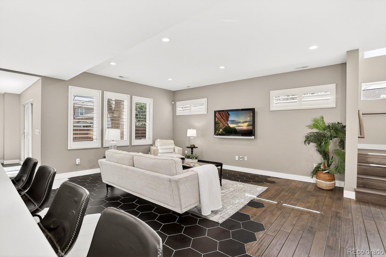 MLS Image #13 for 2624 s race street,denver, Colorado