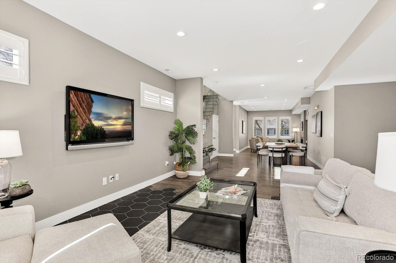 MLS Image #15 for 2624 s race street,denver, Colorado