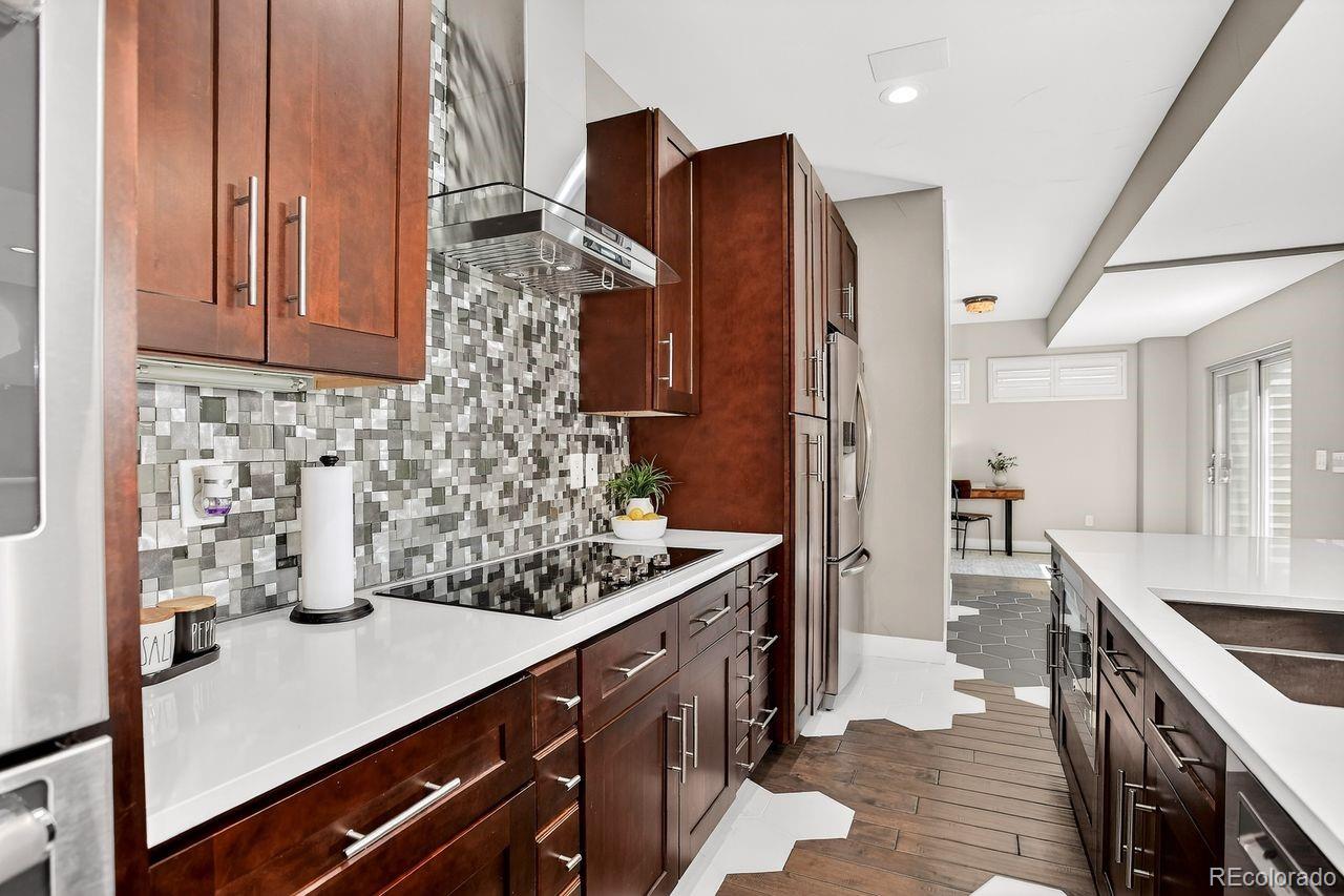 MLS Image #19 for 2624 s race street,denver, Colorado