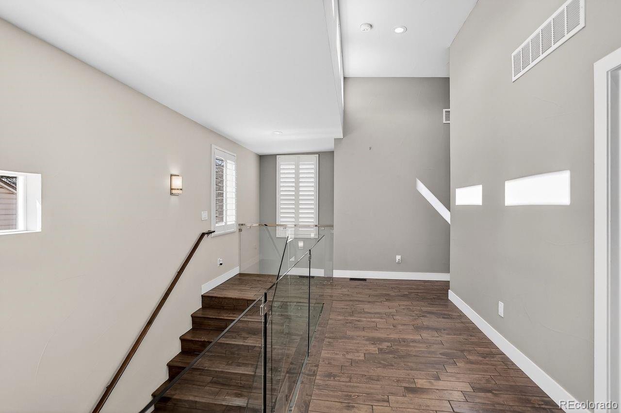 MLS Image #27 for 2624 s race street,denver, Colorado