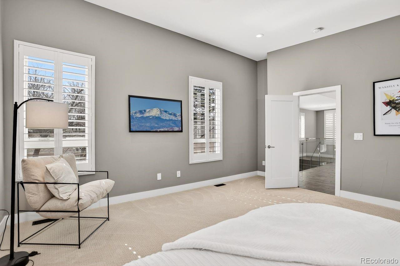 MLS Image #32 for 2624 s race street,denver, Colorado