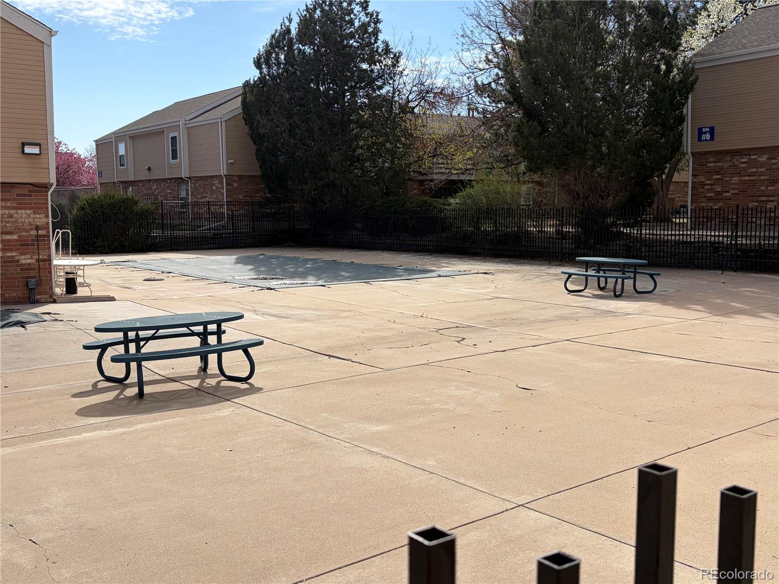 MLS Image #23 for 3322 s ammons street,lakewood, Colorado