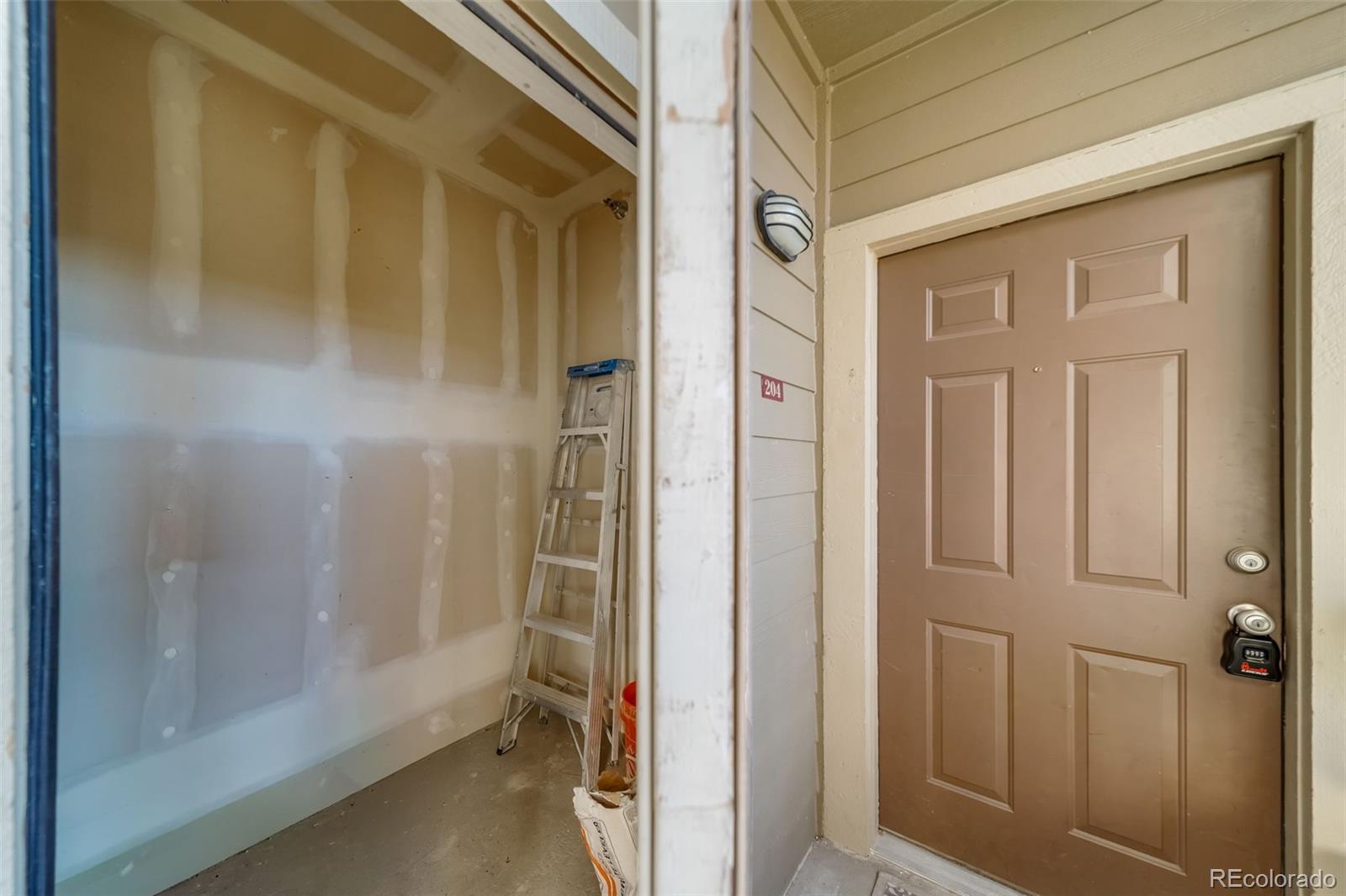 MLS Image #34 for 12858  ironstone way 204,parker, Colorado