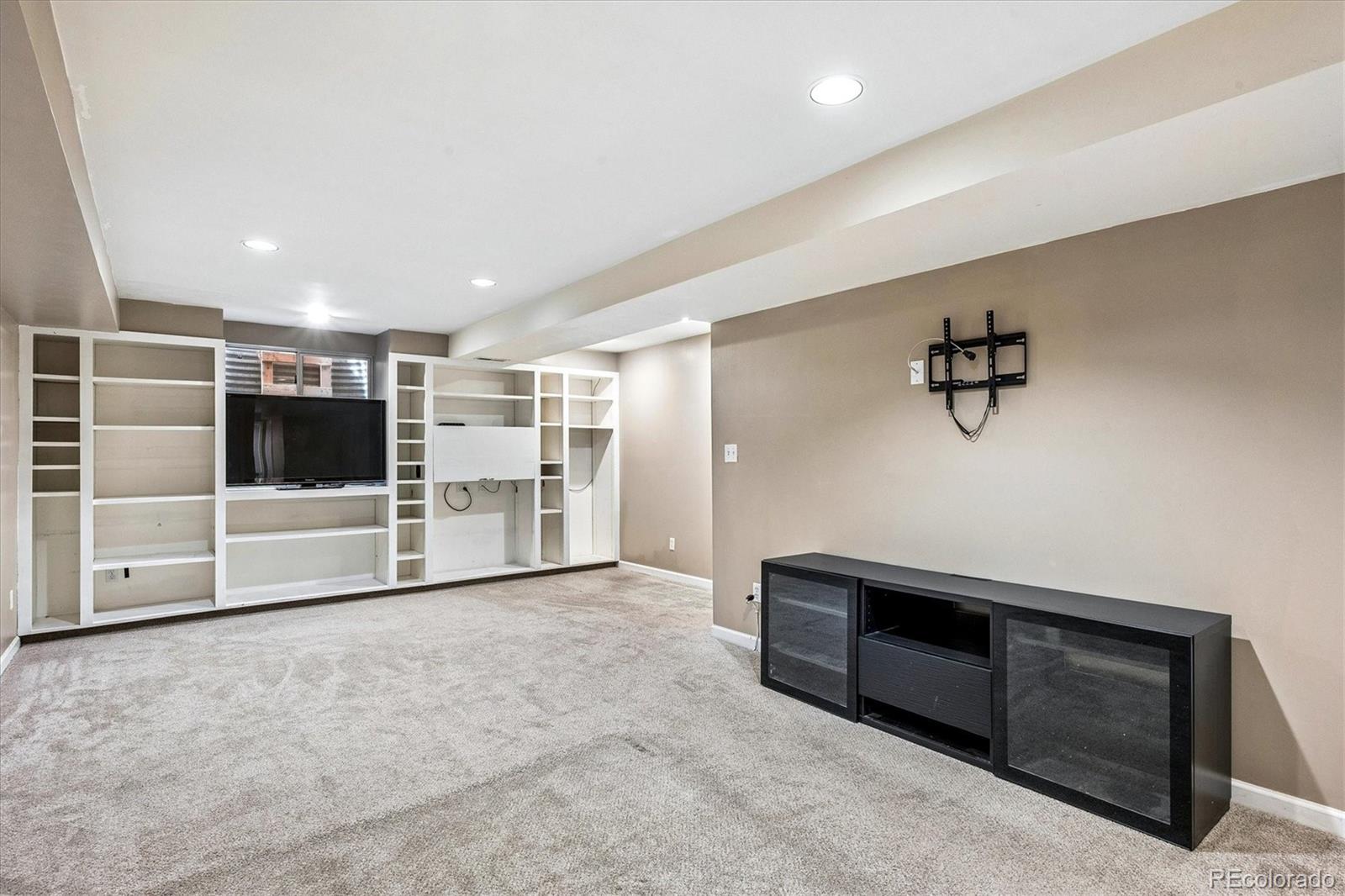 MLS Image #20 for 7476 e arkansas avenue 39-02,denver, Colorado
