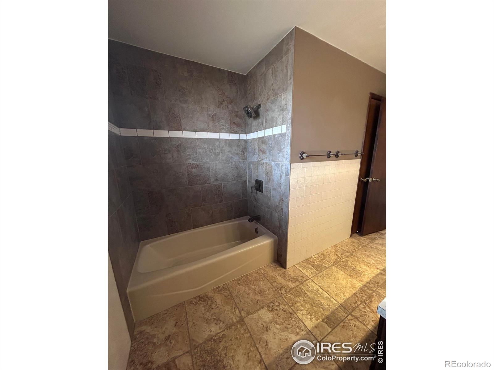 MLS Image #13 for 19023  county road 3 ,wiggins, Colorado