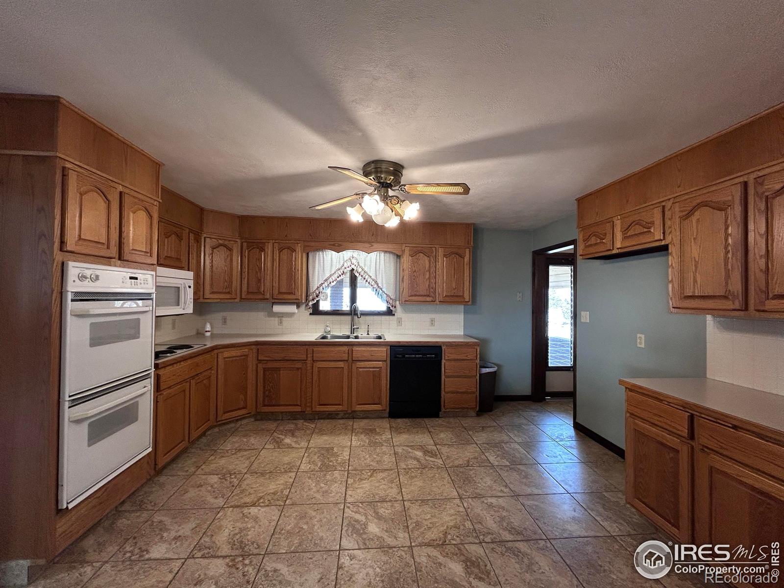 MLS Image #4 for 19023  county road 3 ,wiggins, Colorado