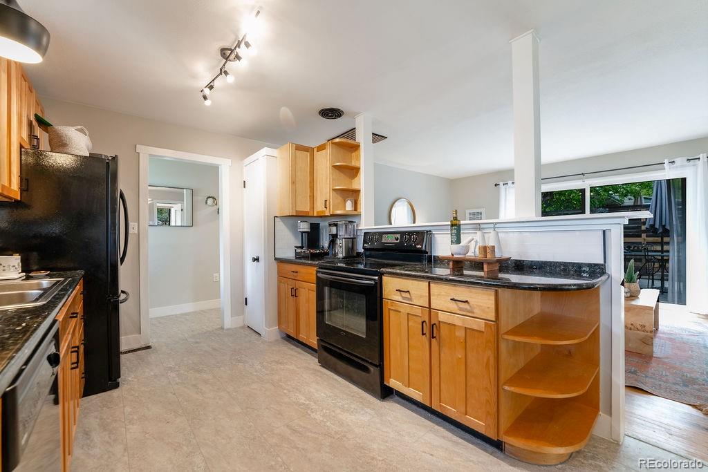 MLS Image #11 for 2901  lorraine court,boulder, Colorado