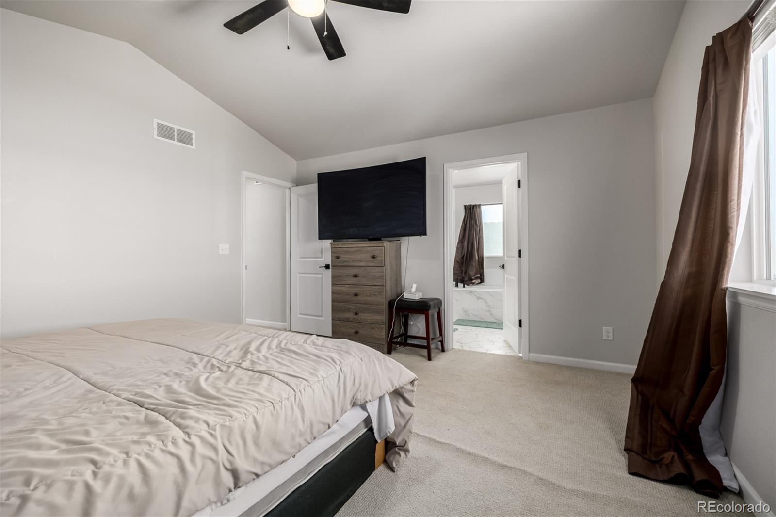 MLS Image #13 for 1875  rancher drive,milliken, Colorado