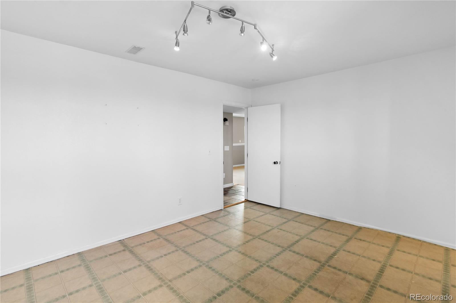 MLS Image #29 for 8285  sunrise drive,elizabeth, Colorado