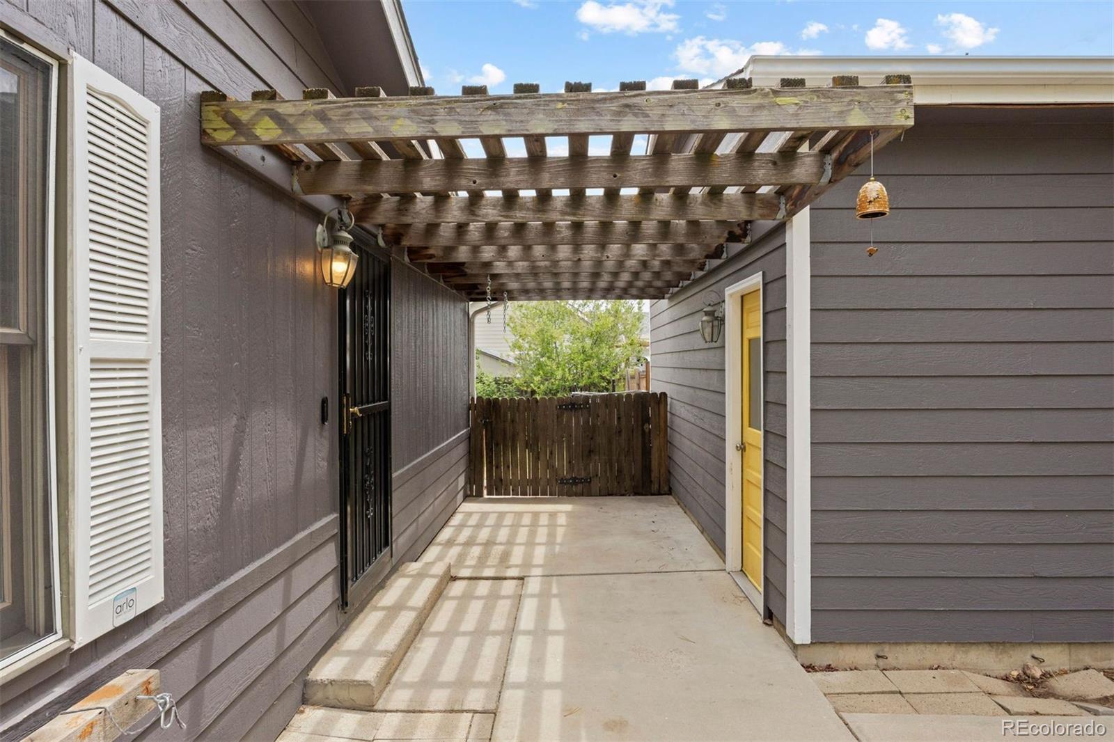 MLS Image #2 for 8646 s carr street,littleton, Colorado