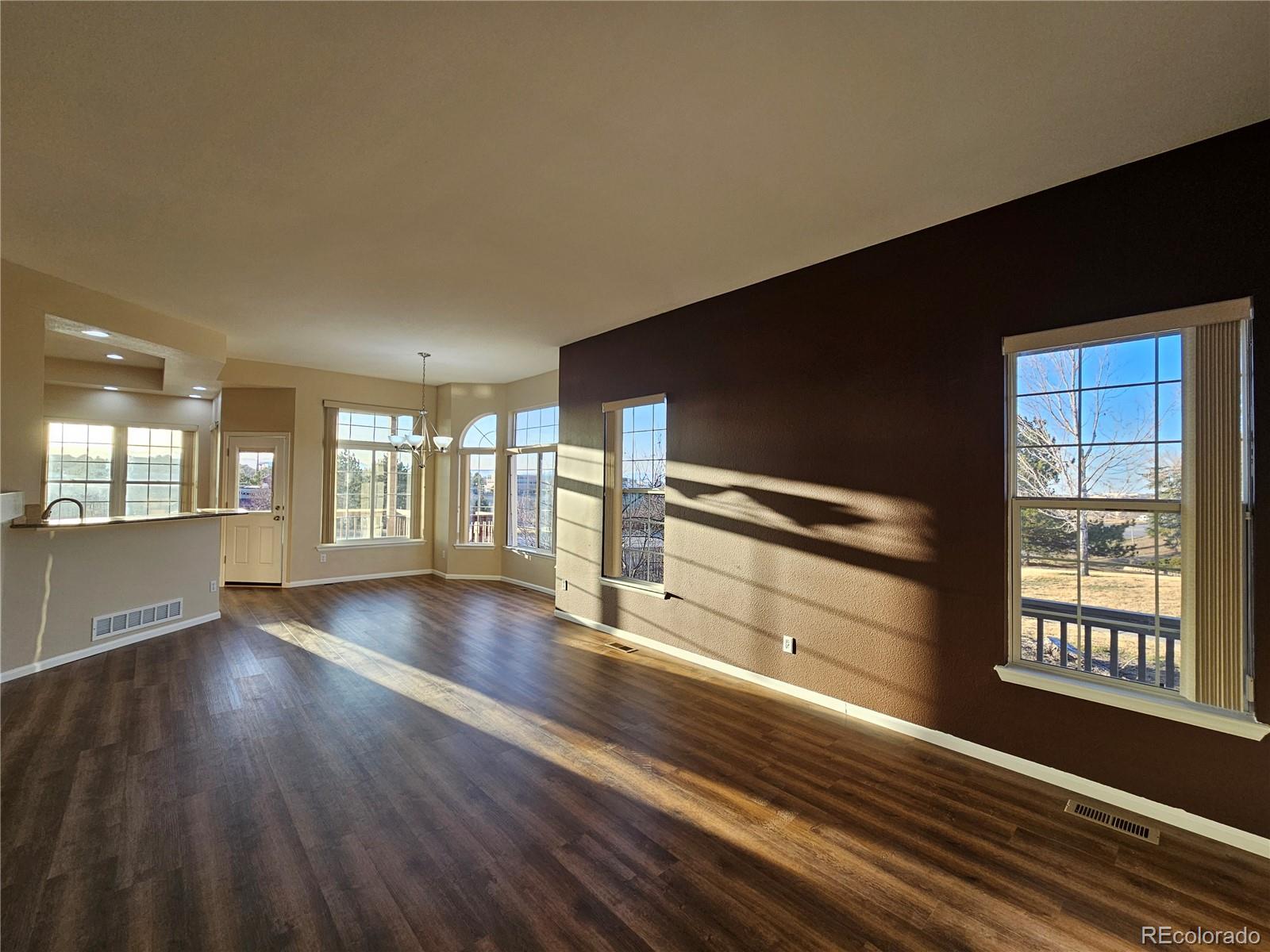 MLS Image #2 for 21  woodland circle,highlands ranch, Colorado